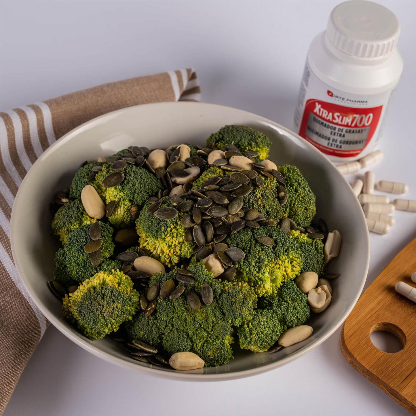 xtraslim 700-Control de peso y eliminación de líquidos-Laboratorios-Forté Pharma_Brocoli_Semillas